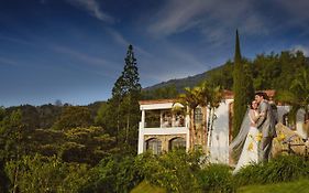 Villa de los Angeles